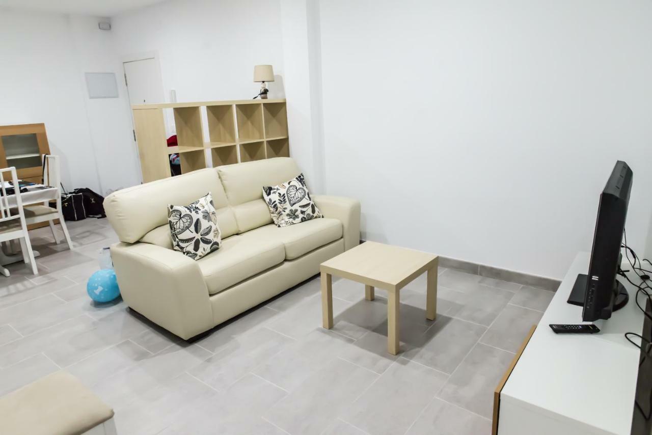 Apartamento Cerca De La Playa Y El Centro Valensiya Dış mekan fotoğraf