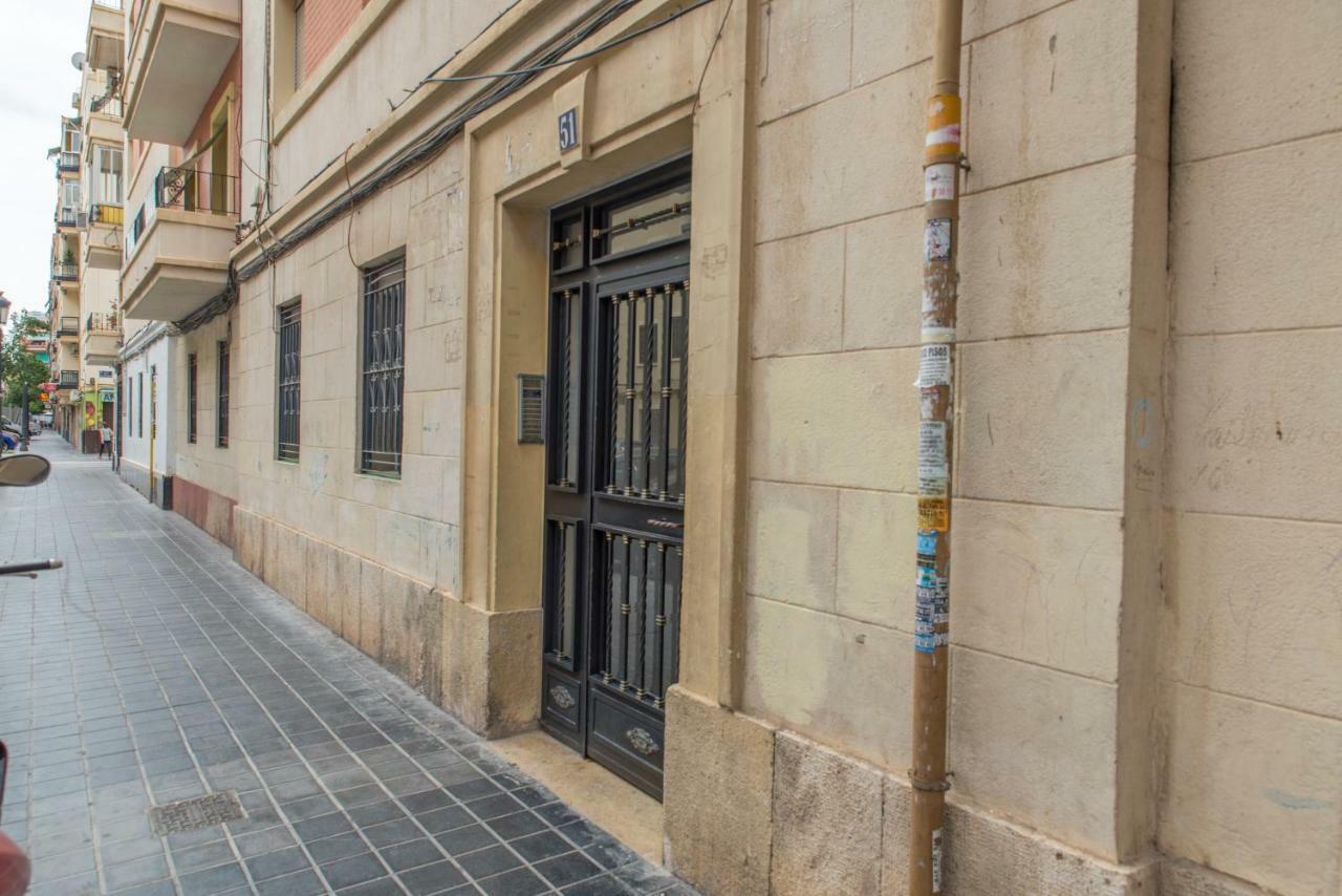 Apartamento Cerca De La Playa Y El Centro Valensiya Dış mekan fotoğraf
